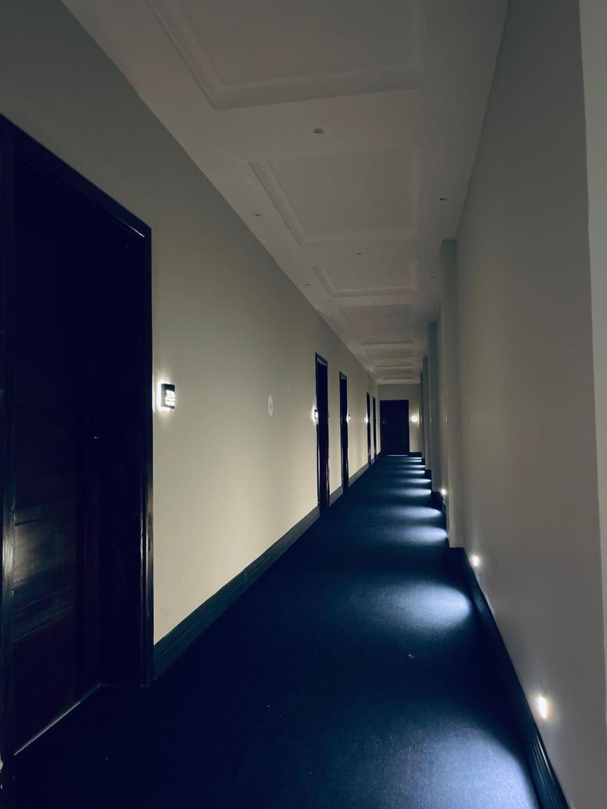 The Ivory Hotel ナイロビ エクステリア 写真